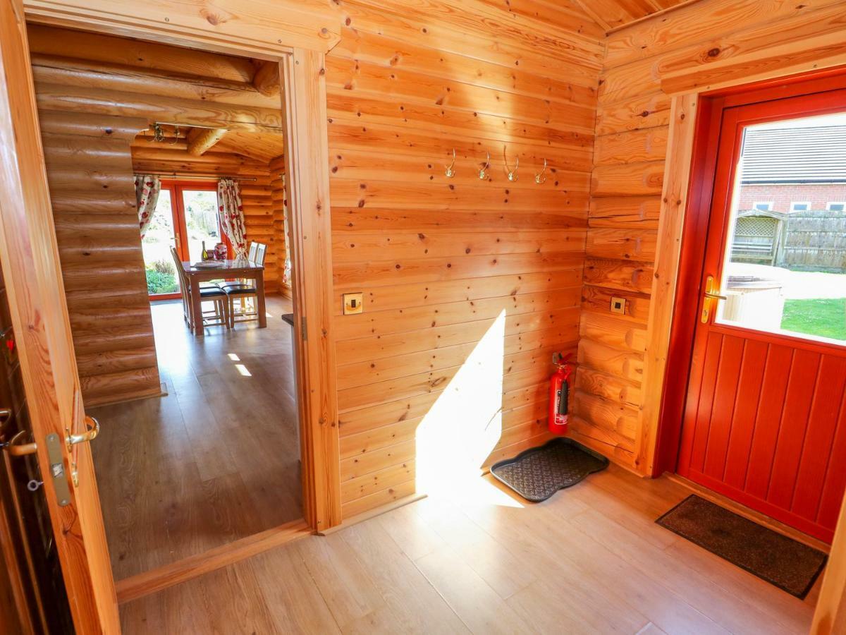 Ash Lodge Окем Екстериор снимка
